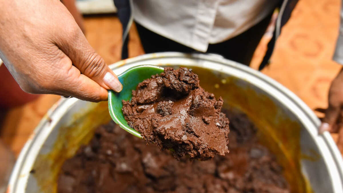 Cofepris apoyará a productores de mole, miel, totopos, dulces y alimentos artesanales