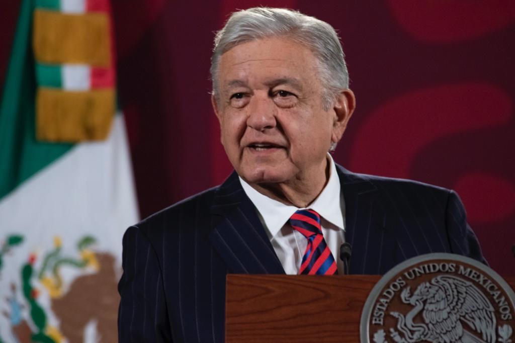 AMLO insiste en petición a Biden: que aterrice en el AIFA para “que no se preste a oposición ramplona”