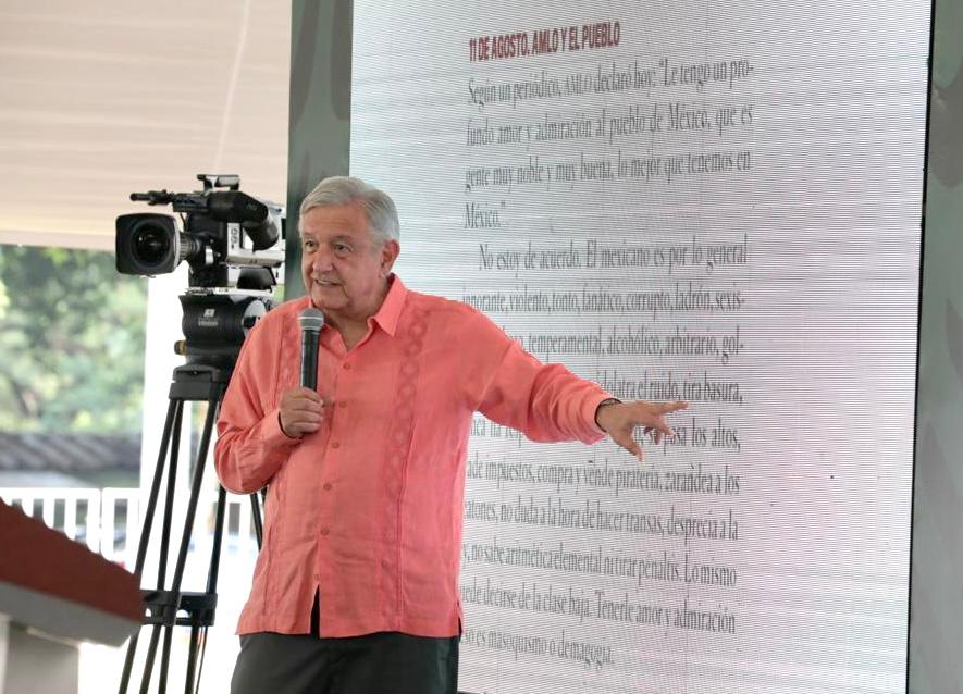 AMLO niega repunte de inflación en diciembre; pide a OXXO aclarar incremento de precios