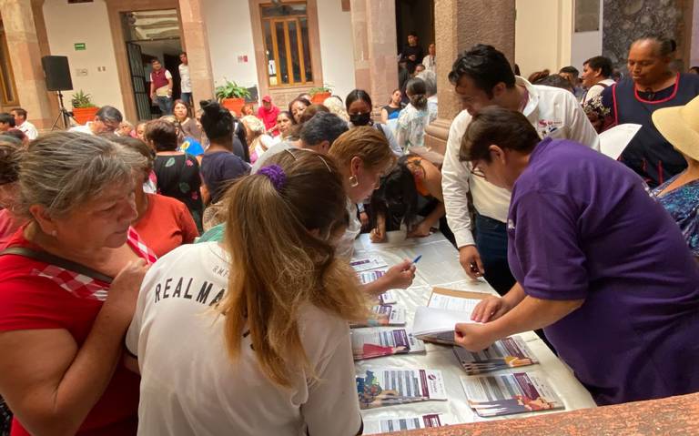 Entregan 932 créditos a mujeres en municipios con Alerta de Género