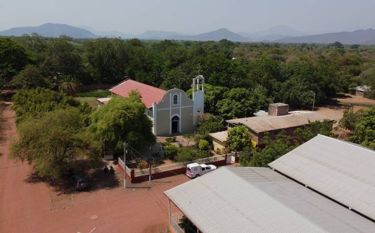 Reportan inundaciones graves en El Alcalde, Apatzingán