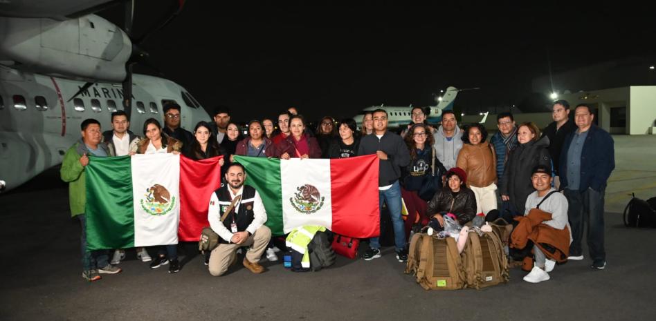 México envía ayuda humanitaria a Chile; prioridad niñas y niños