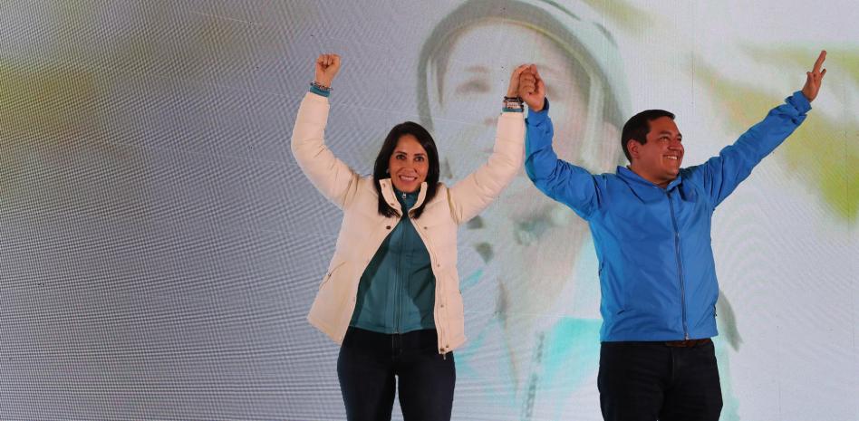 Discípula de Correa y candidato derechista, a segunda vuelta en Ecuador