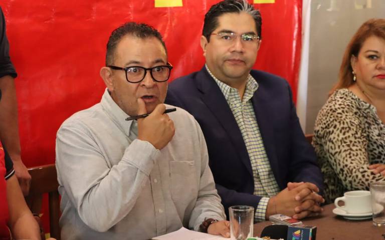 Salazar se mantiene como dirigente del PT