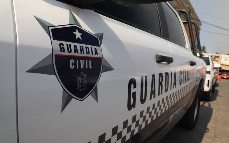 Detienen a hombre con réplica de arma de fuego y droga, en Morelia