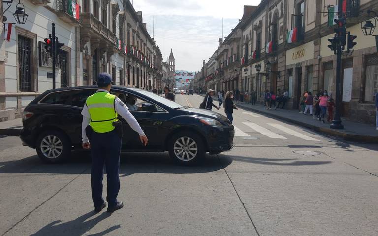 Tránsito Estatal ni Policía de Caminos pueden infraccionar, advierte gobernador