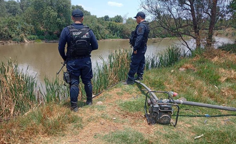 Desactivan tercera toma clandestina de agua del Lago de Pátzcuaro
