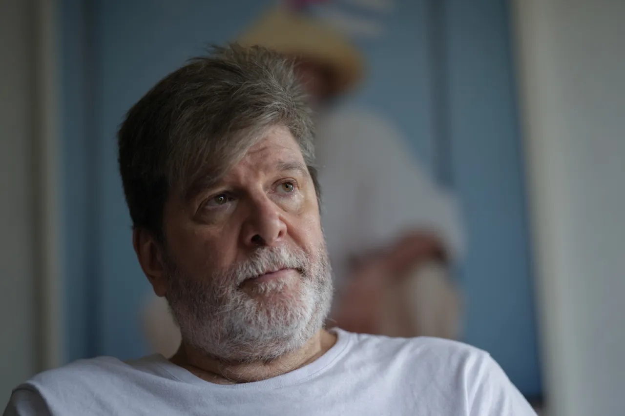 Autor de «Ainda Estou Aqui» causa orgullo y enojo por la dictadura de Brasil