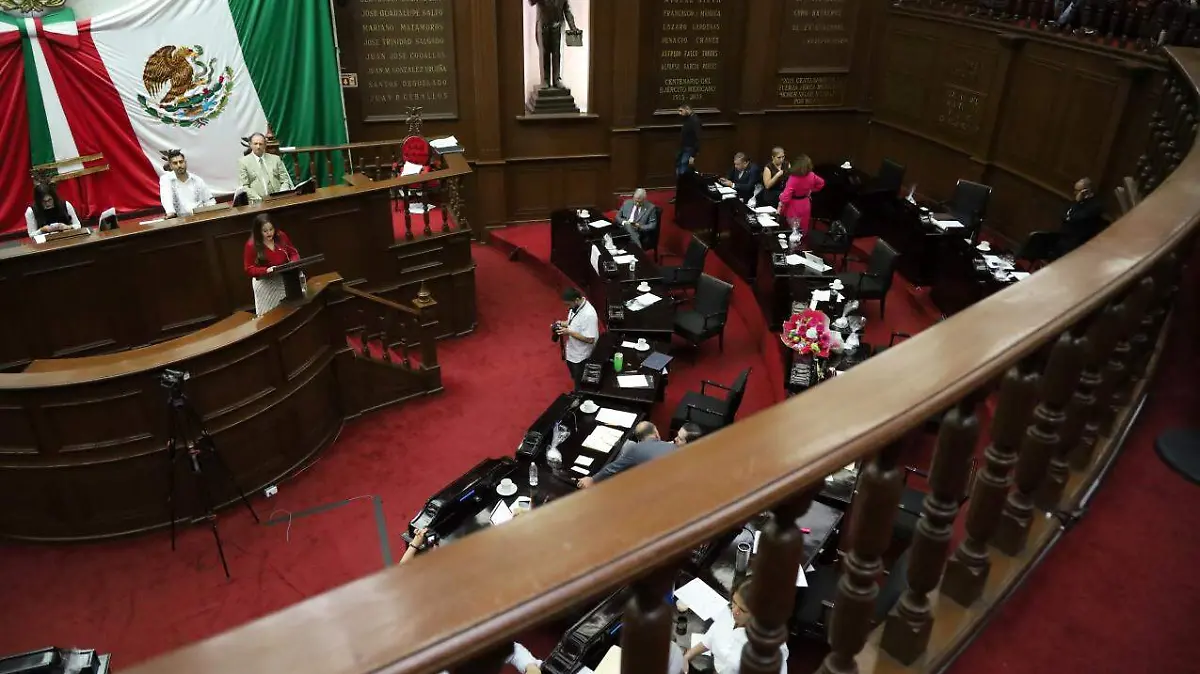 Bajan iniciativas para sancionar ciberdelitos; niegan censura a la libertad de expresión