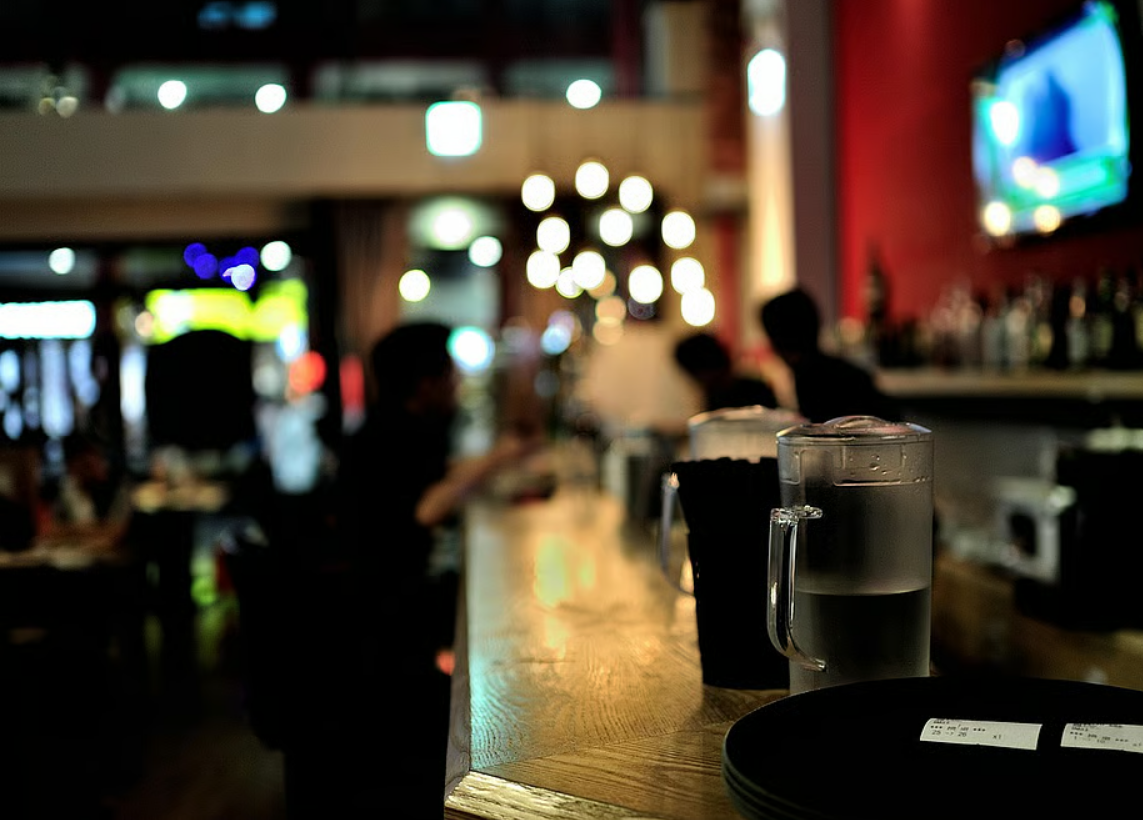 Reglamento municipal exigirá seguridad en centros nocturnos; entrará en vigor en diciembre